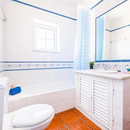 Villa In Portimao Near Sea Beach Portimao